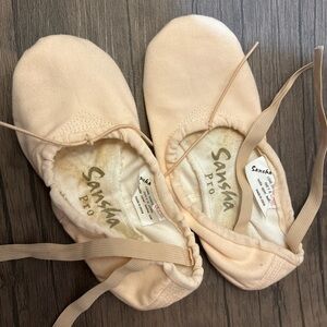 Sansha Pro Women's Ballet Shoes - Soft Cream